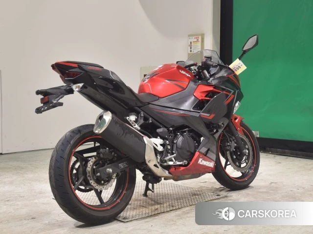 Проданный Kawasaki NINJA 400 2019 из Японии, фото 2