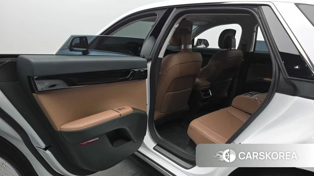 Hyundai Grandeur Hybrid (GN7) id 4602610 из Кореи 18