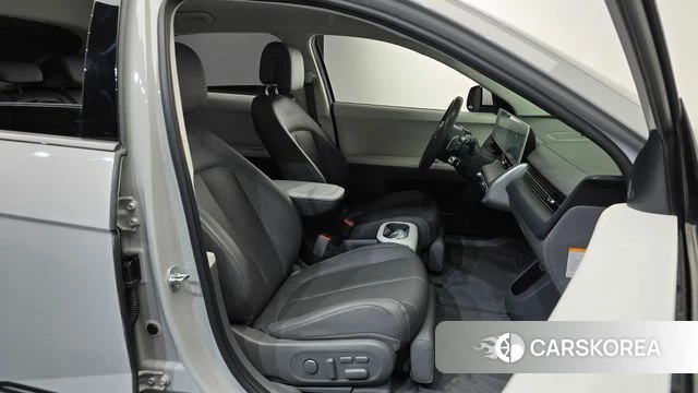 Hyundai Ionic 5 id 4618913 из Кореи 18