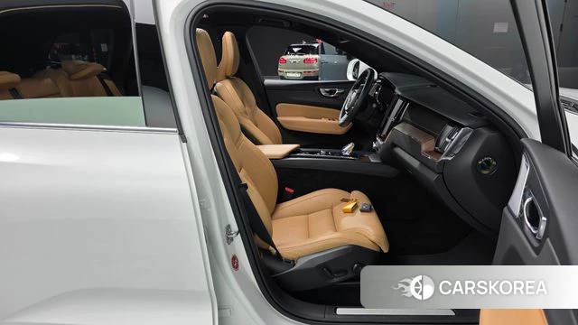 Volvo XC60 second Generation id 4712123 из Кореи 18