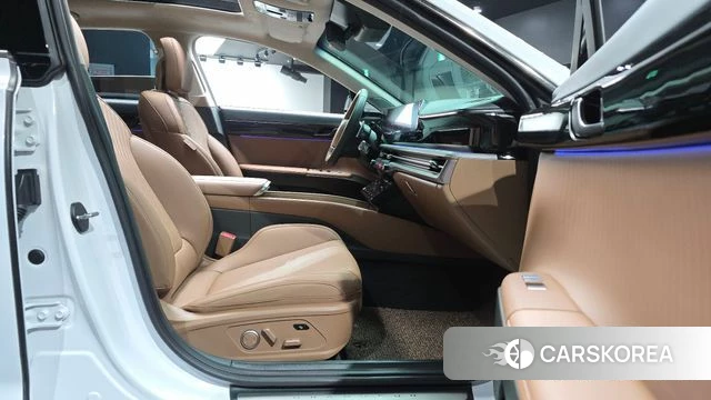 Hyundai Grandeur (GN7) id 4602920 из Кореи 18