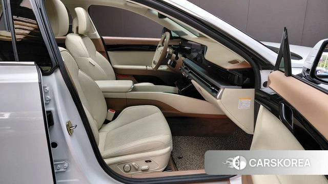Hyundai Grandeur Hybrid (GN7) id 4414486 из Кореи 18