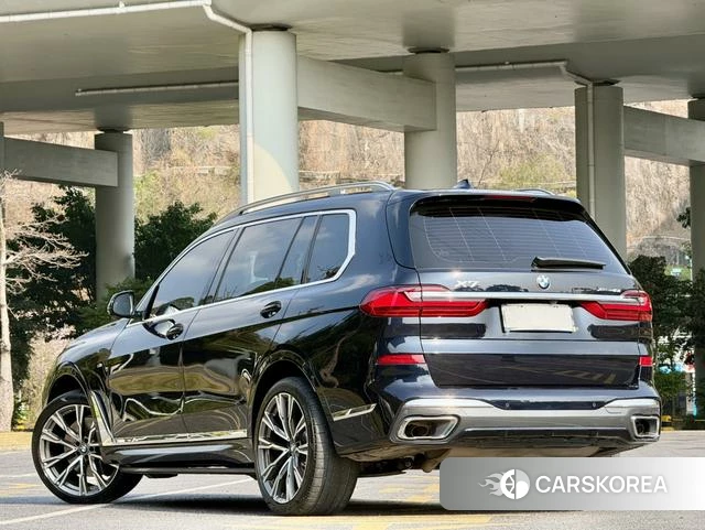 BMW X7 id 4274698 из Китая 18
