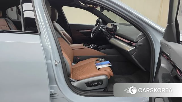BMW 5 Series (G60) id 4734804 из Кореи 18