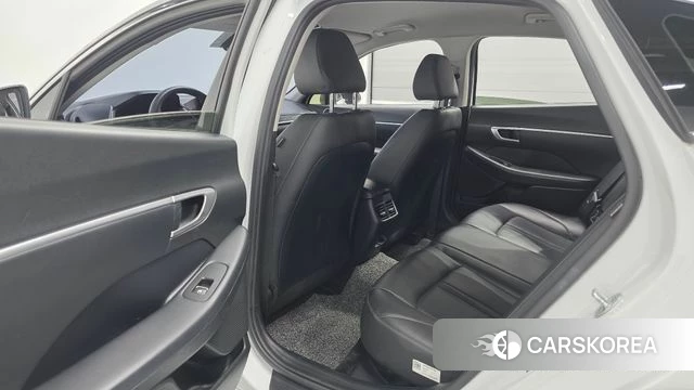 Hyundai Sonata (DN8) id 4384305 из Кореи 18