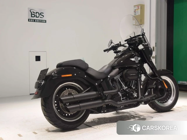 Проданный Harley-Davidson Softail Fat Boy S FLSTFBS1800 2017 из Японии, фото 2