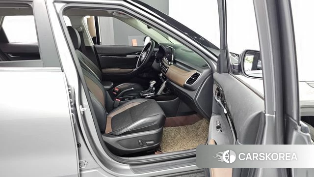 Kia Seltos id 4872985 из Кореи 18