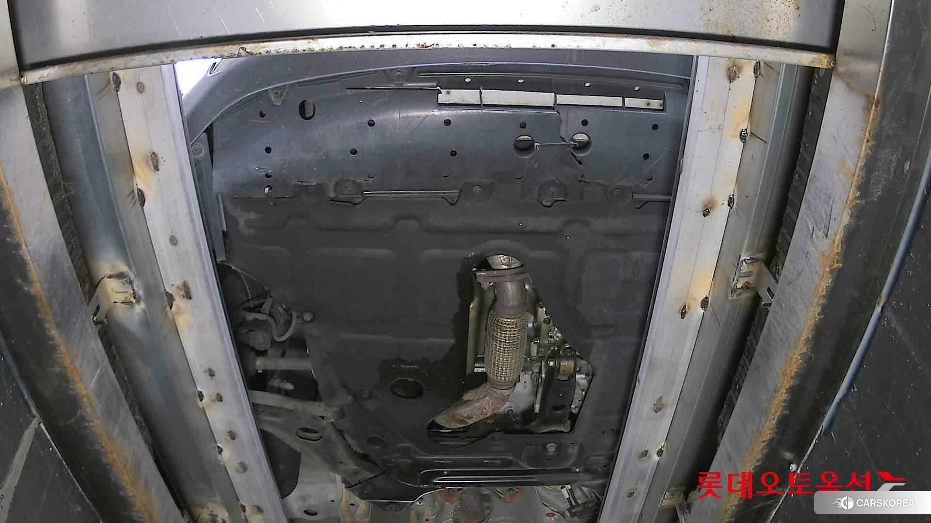 SsangYong Tivoli Air id 3869456 из Кореи 18