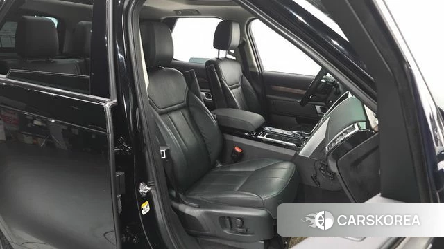 Land Rover Discovery 5 id 4760261 из Кореи 18