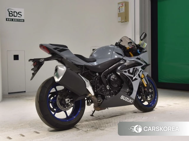 Проданный Suzuki GSX-R1000R ABS 2022 из Японии, фото 2