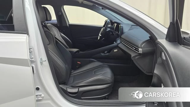 Hyundai Avante Hybrid (CN7) id 4506397 из Кореи 18