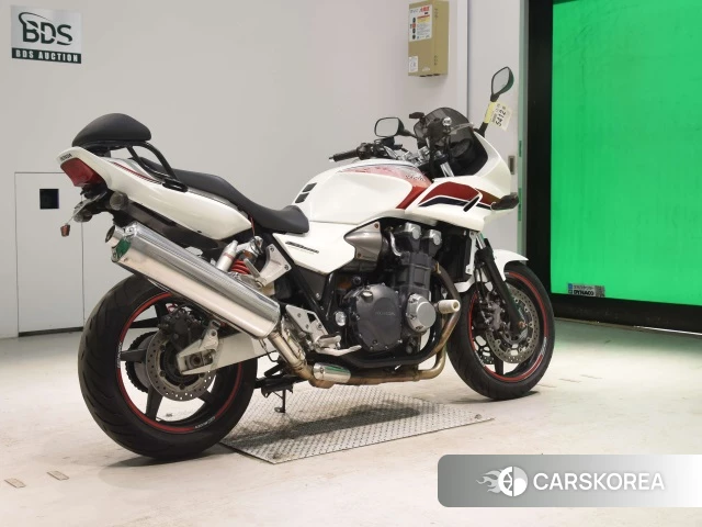 Проданный Honda CB1300SF BOLDOR ABS 2010 из Японии, фото 2