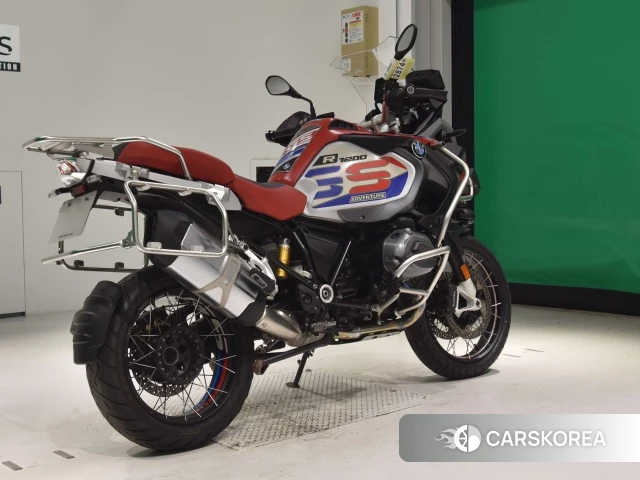 Проданный BMW R1200GS ADVENTURE 2017 из Японии, фото 2