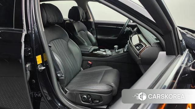 Genesis G90 id 4519918 из Кореи 18