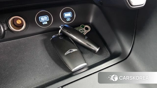Genesis The New G70 id 4727040 из Кореи 18