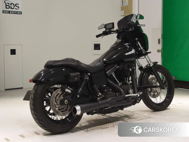 Проданный Harley-Davidson Dyna Street Bob FXDB1580 2013 из Японии, фото 2