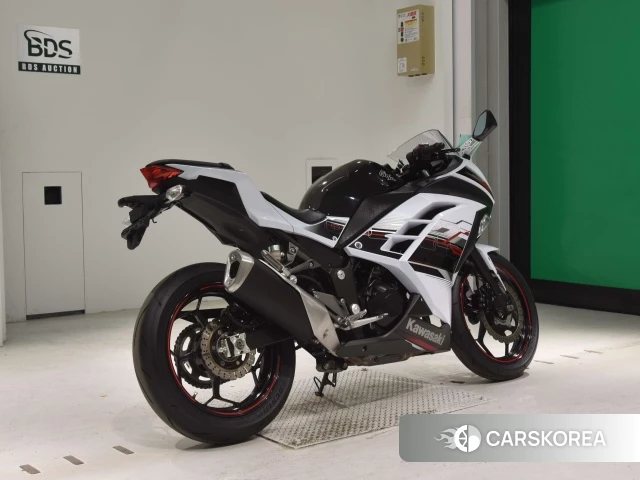 Проданный Kawasaki NINJA 250 ABS 2014 из Японии, фото 2