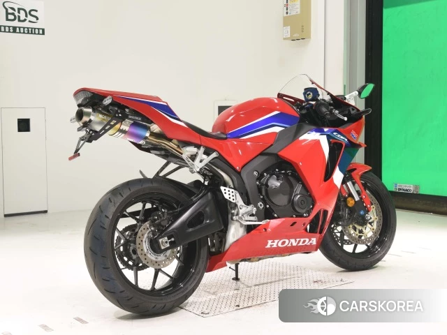 Проданный Honda CBR600RR 2020 из Японии