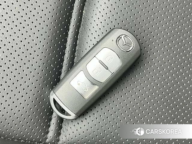 Mazda Atez id 4253320 из Китая 18
