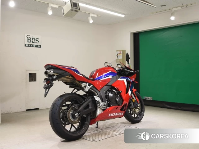 Проданный Honda CBR600RR 2022 из Японии, фото 2