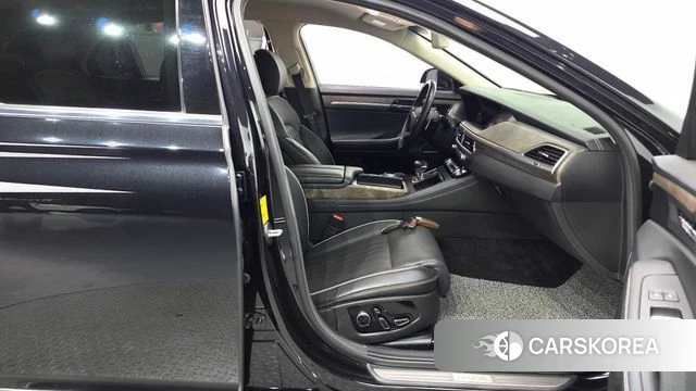 Genesis G90 id 4465097 из Кореи 18