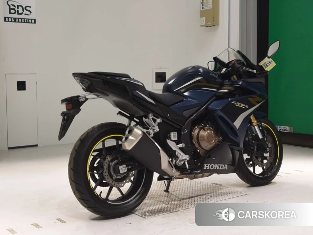 Проданный Honda CBR400R 2023 из Японии, фото 2