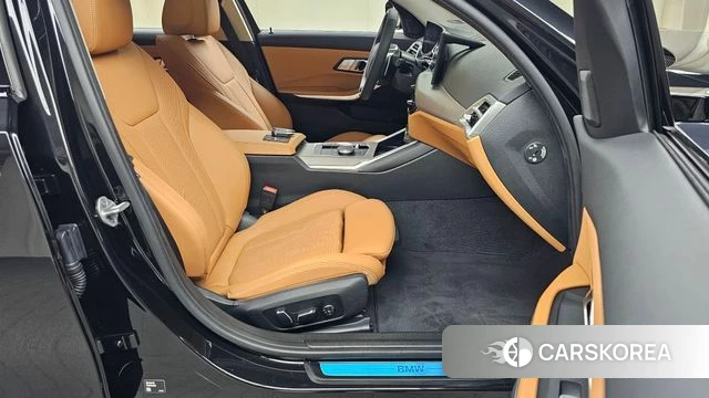 BMW 3 Series (G20) id 4612259 из Кореи 18
