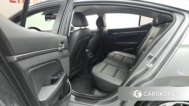 Hyundai Avante AD id 4203872 из Кореи 18