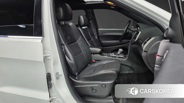 Jeep Grand Cherokee id 4770790 из Кореи 18