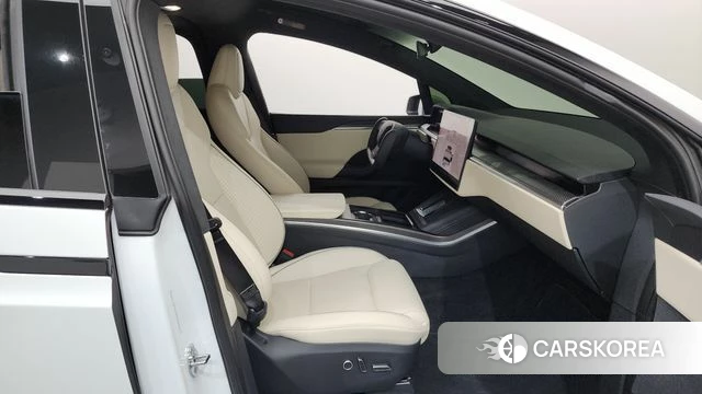 Tesla Model X id 4635837 из Кореи 18