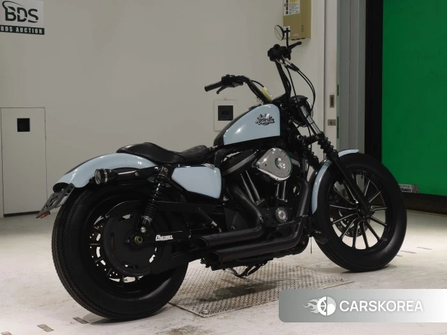 Проданный Harley-Davidson Sportster XL883N 2010 из Японии, фото 2