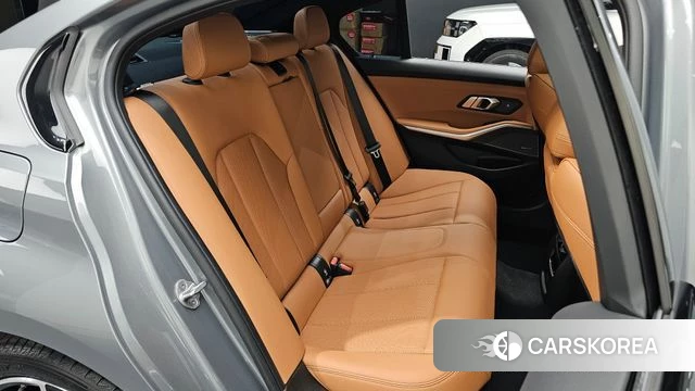 BMW 3 Series (G20) id 4589706 из Кореи 18