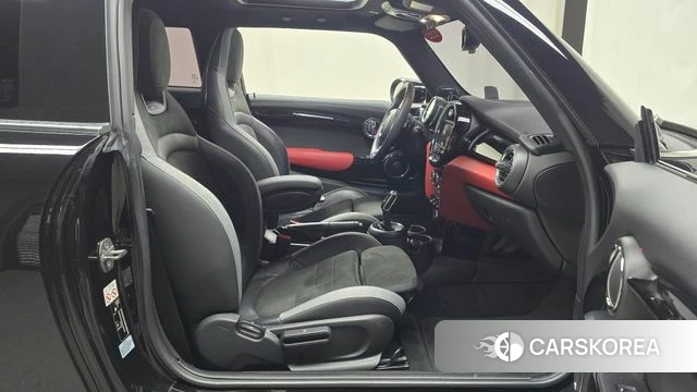 Mini Cooper S id 4410407 из Кореи 18