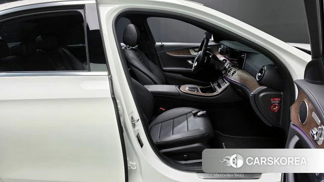Mercedes-Benz E-Class W213 id 4224286 из Кореи 18