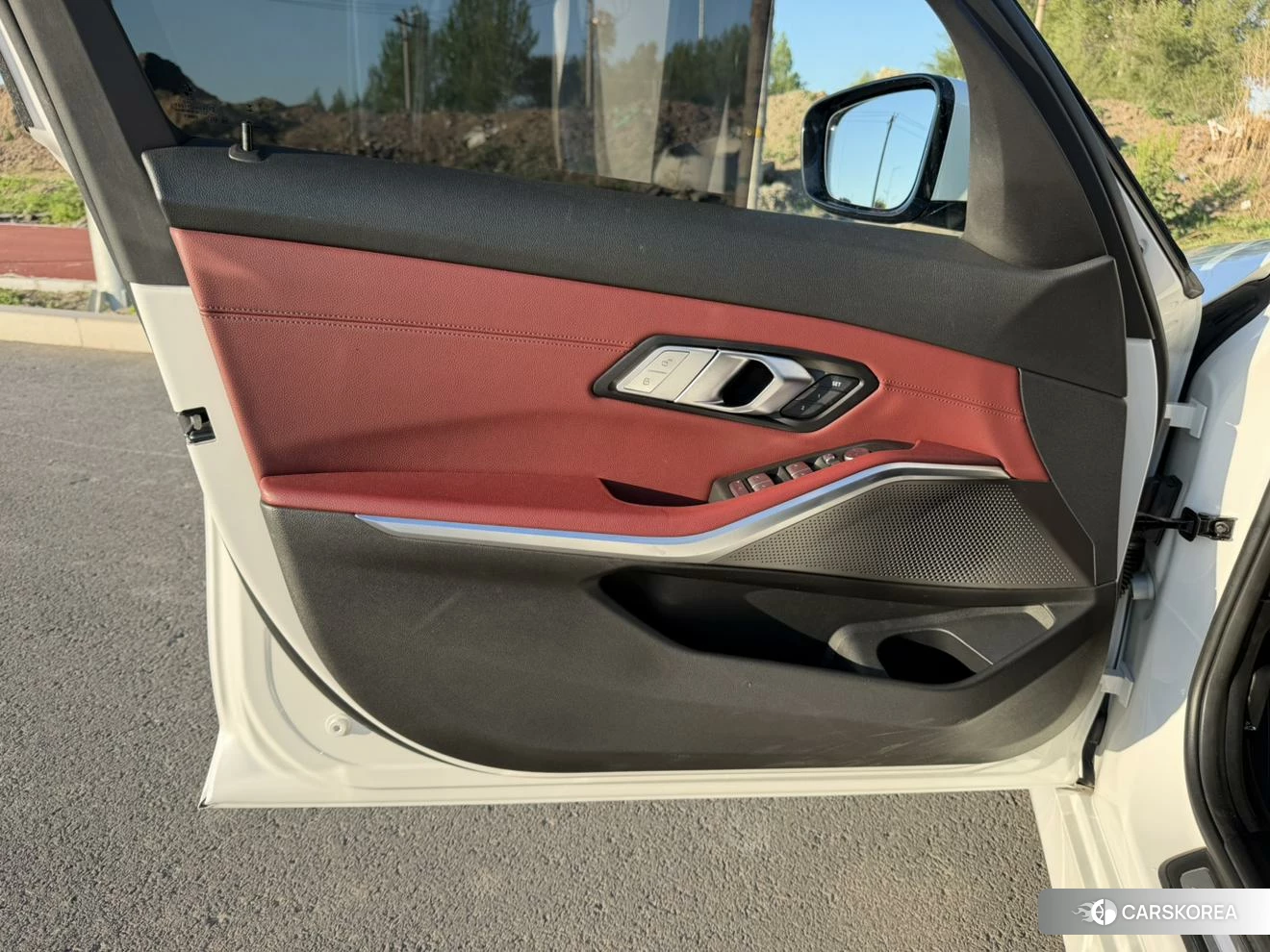 BMW 3 series id 4479577 из Китая 18