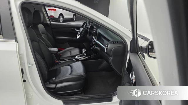 Kia The New K3 2nd generation id 4613876 из Кореи 18
