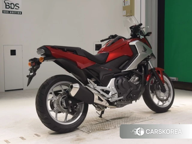 Проданный Honda NC750X ABS 2016 из Японии, фото 2