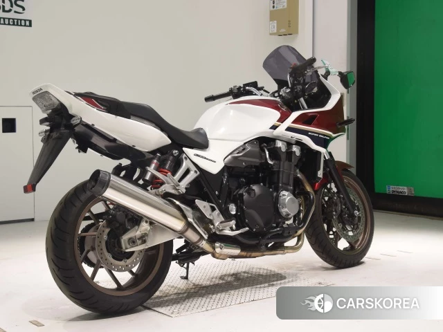 Проданный Honda CB1300SF BOLDOR ABS 2018 из Японии, фото 2