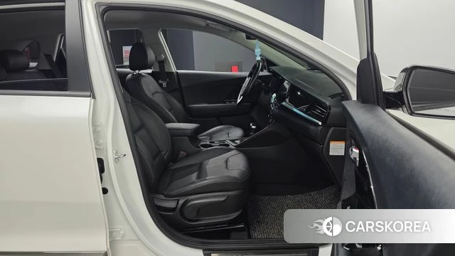 Kia The New Niro id 4482675 из Кореи 18