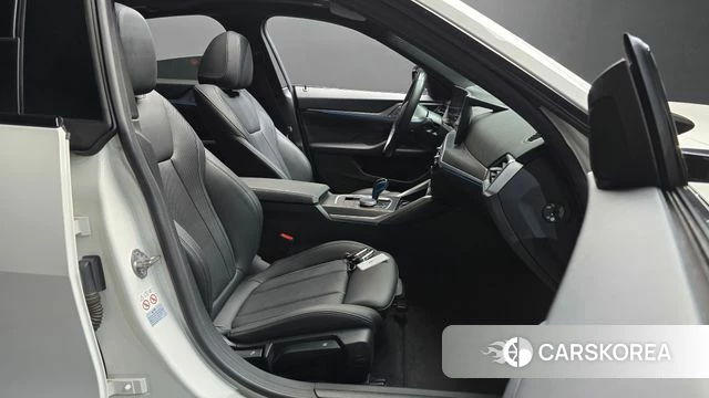 BMW i4 id 4929553 из Кореи 18
