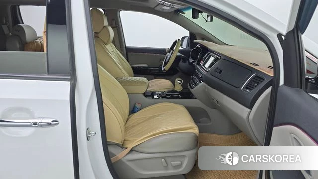 Kia The New Carnival id 4770148 из Кореи 18