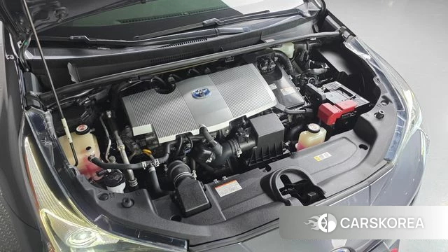 Toyota Prius 4th Generation id 4662887 из Кореи 18