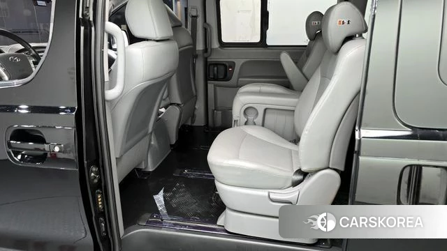 Hyundai The New Grand Starex id 4345410 из Кореи 18