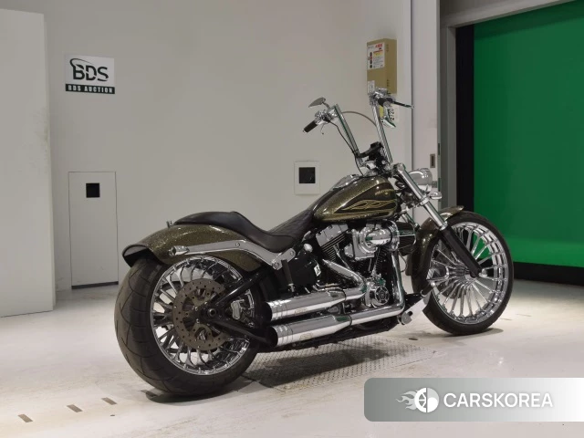 Проданный Harley-Davidson Softail Breakout FXSB1690 2016 из Японии, фото 2