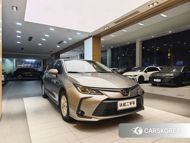 Toyota Corolla id 4299835 из Китая 18