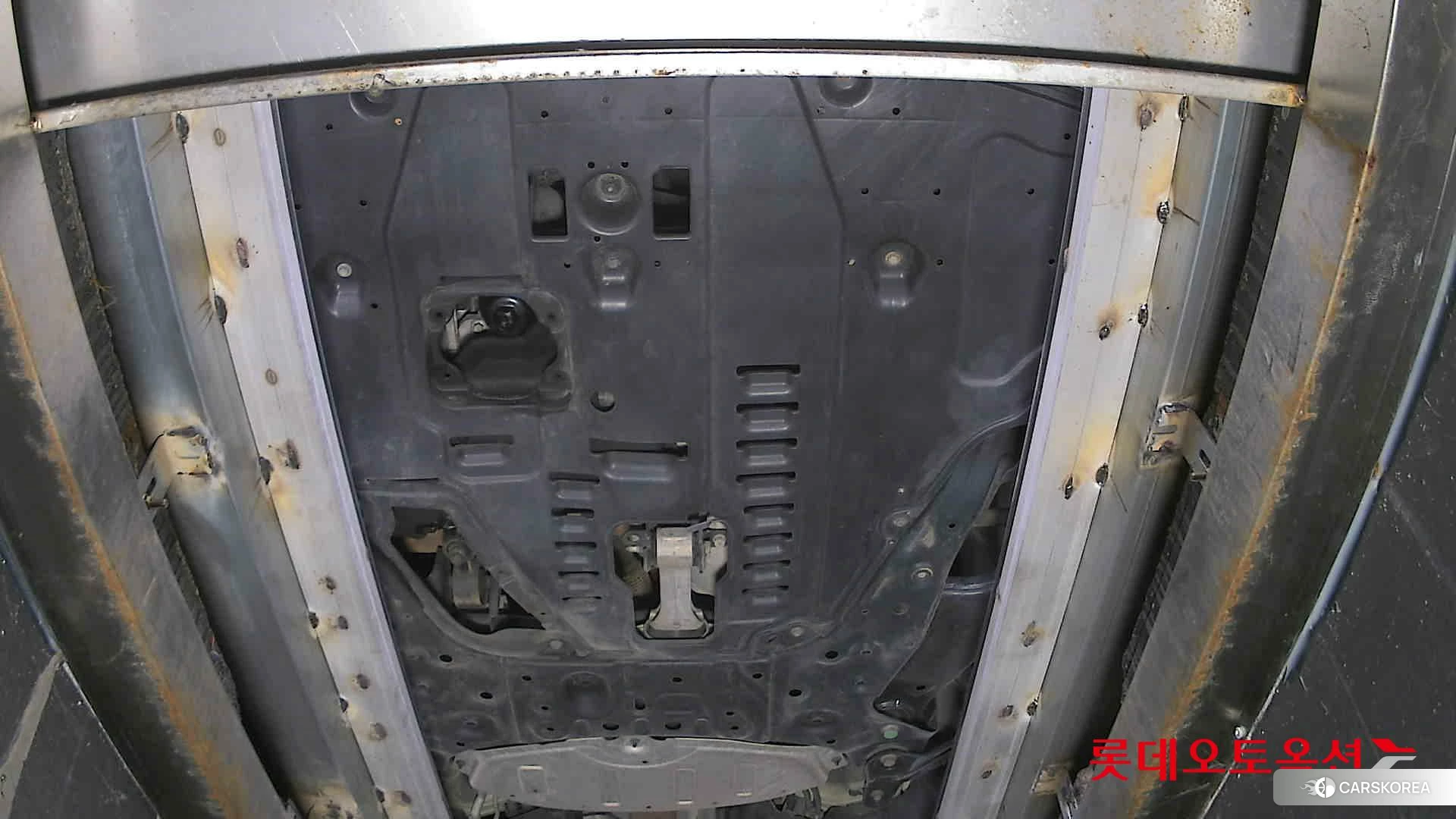 Kia Carnival id 3875762 из Кореи 18