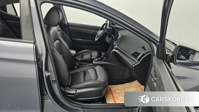 Hyundai Avante AD id 4384961 из Кореи 18