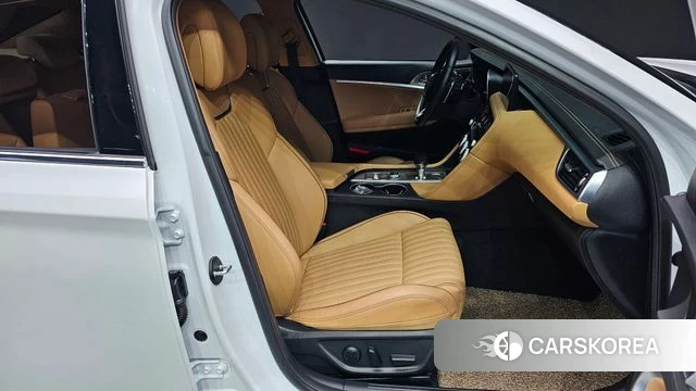 Genesis The New G70 id 4283448 из Кореи 18