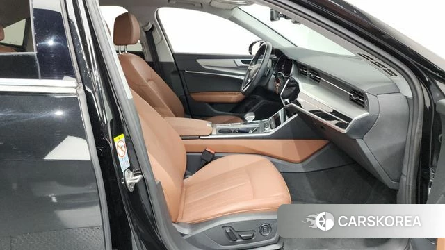Audi A6 (C8) id 4585619 из Кореи 18