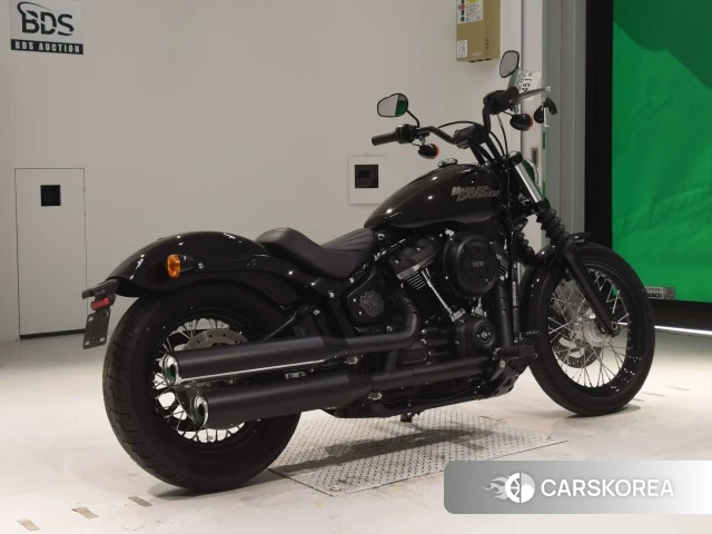 Проданный Harley-Davidson Softail Street Bob FXBB1750 2018 из Японии, фото 2